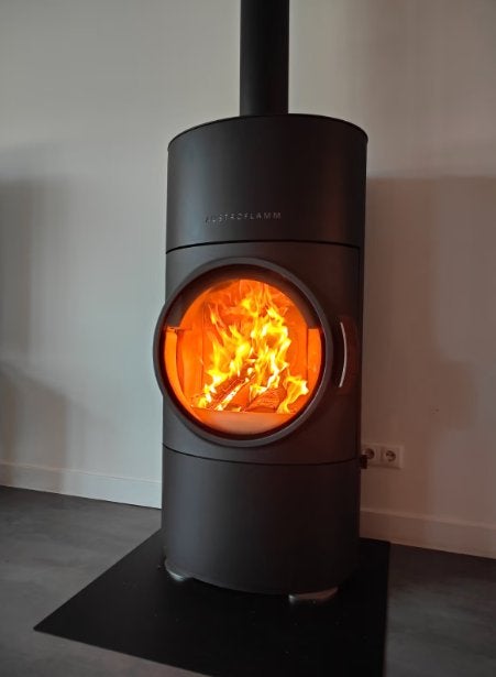 Austroflamm Clou Xtra 2.0 Houtkachel Z.G.A.N. A+  8,6kW, Ophalen, Zo goed als nieuw, Vrijstaande haard, Houthaard