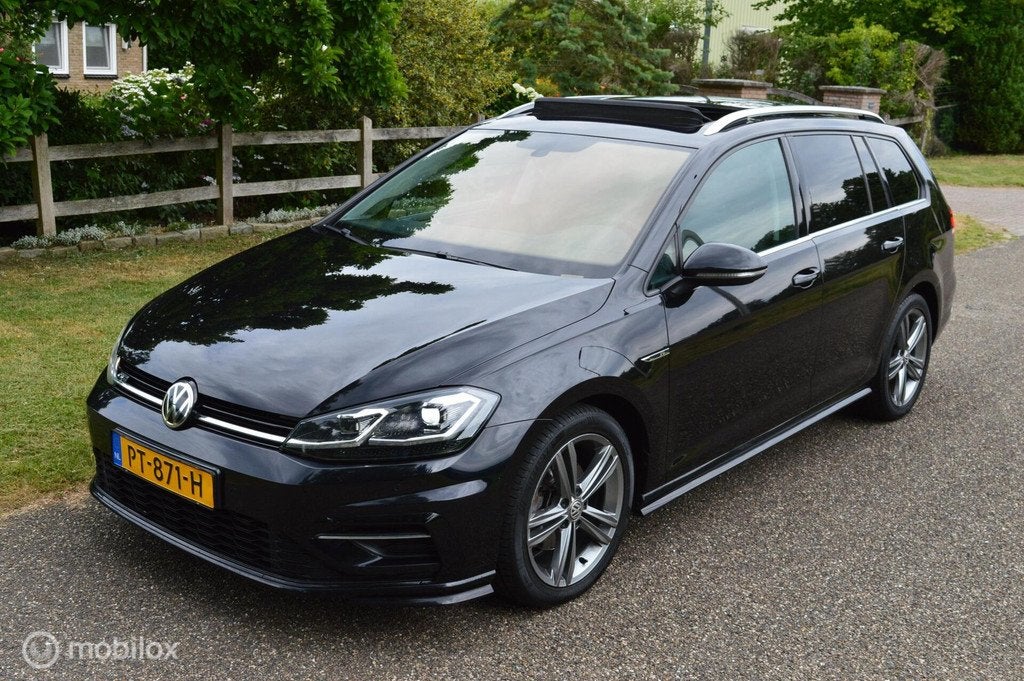 Vw Golf 7.5 Variant /DSG/R Line/ Virtual / Dynaudio/Panorama, Auto's, Volkswagen, Bedrijf, Golf Variant, Achteruitrijcamera, Bochtverlichting