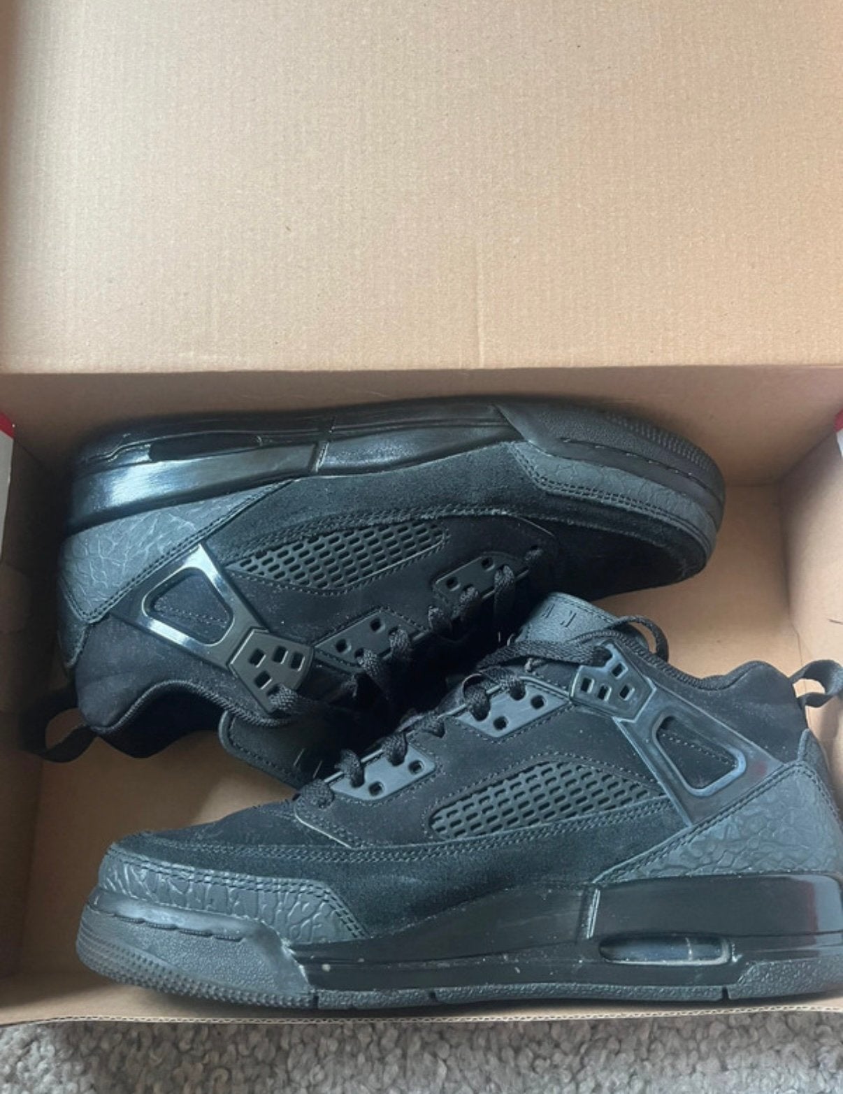 Jordan spizike, Zwart, Ophalen of Verzenden, Sneakers of Gympen, Zo goed als nieuw