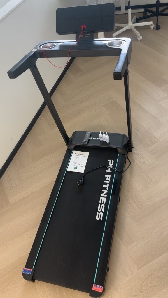 Refurbished Loopband met Helling en Bekerhouders - €100, Ophalen, Benen, Zo goed als nieuw, Info@phfitness.nl