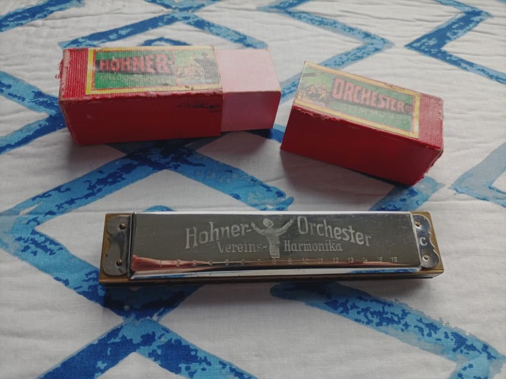 Hohner Orchester Mondharmonica C-stemming met doosje, Muziek en Instrumenten, Blaasinstrumenten | Mondharmonica's, Ophalen of Verzenden