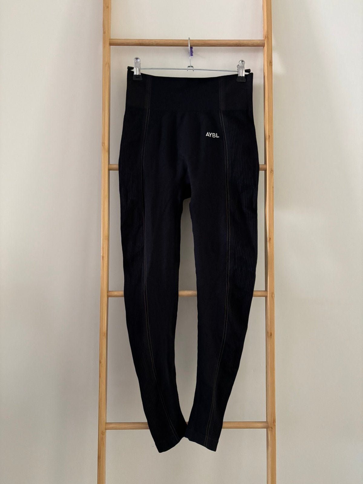 Zwarte sportlegging AYBL, Kleding | Dames, Maat 38/40 (M), Zwart, Ophalen of Verzenden, Fitness of Aerobics