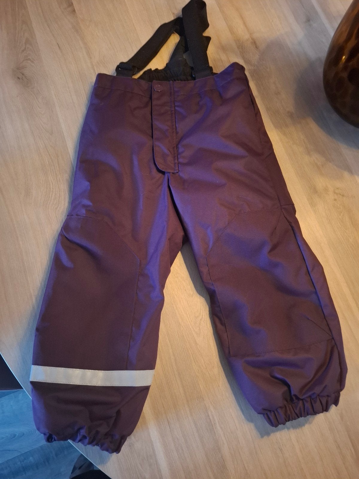 Ski broek maat 104, Ophalen