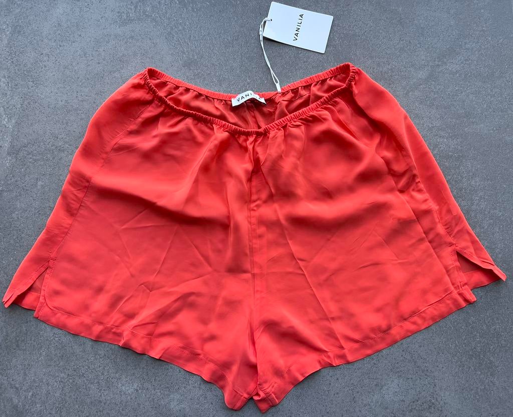 Vanilia oranje korte broek maat 36/38 nieuw met kaartjes, Kort, Nieuw, Oranje, Ophalen of Verzenden