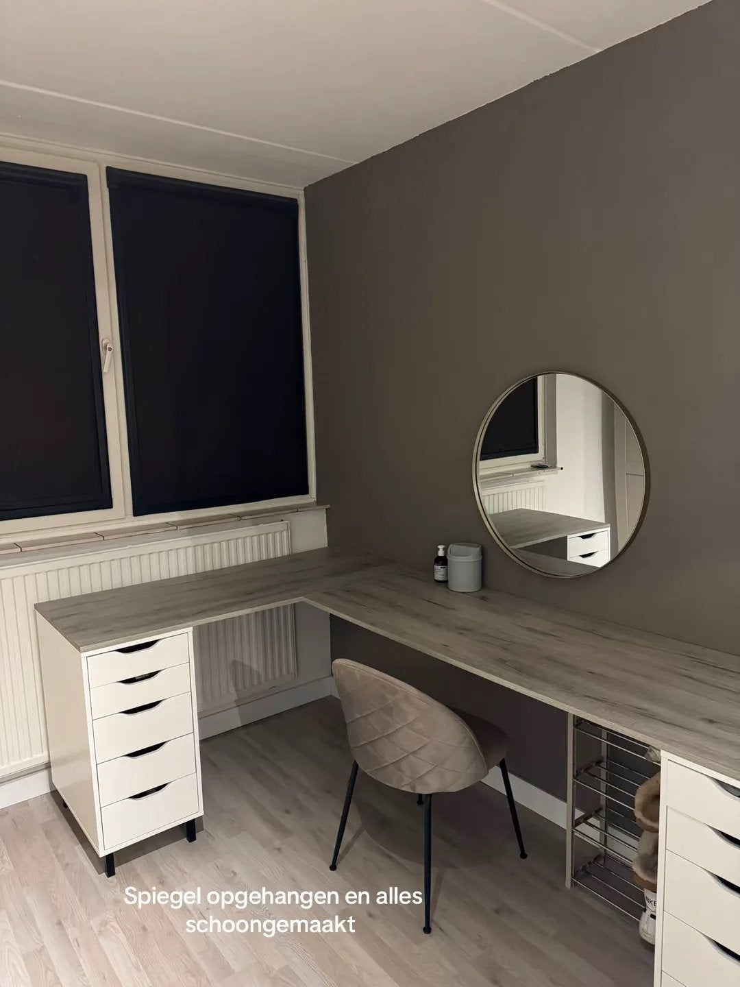Bureau, Ophalen, Zo goed als nieuw