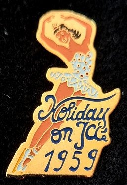 Holiday on Ice 1959 pin, Verzamelen, Verzenden, Nieuw, Sport, Speldje of Pin
