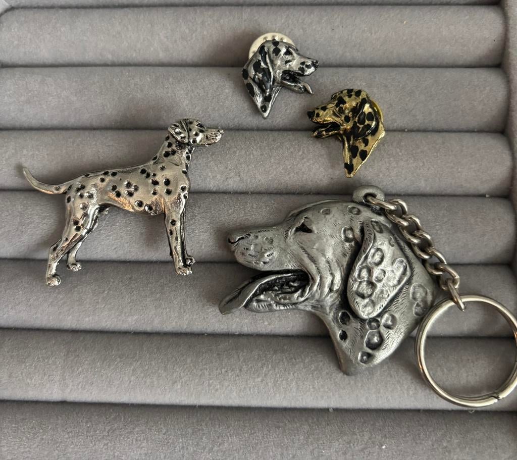 Dalmatiër speldjes, Ophalen of Verzenden, Zo goed als nieuw