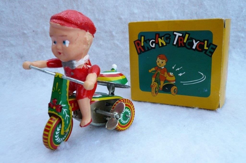 china 261ps013. Ringing tricycle. Jongetje op driewieler., Ophalen of Verzenden