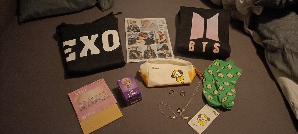 K-Pop (BTS, BT21, EXO) merchandise pakket, Ophalen of Verzenden, Nieuw, Overige typen