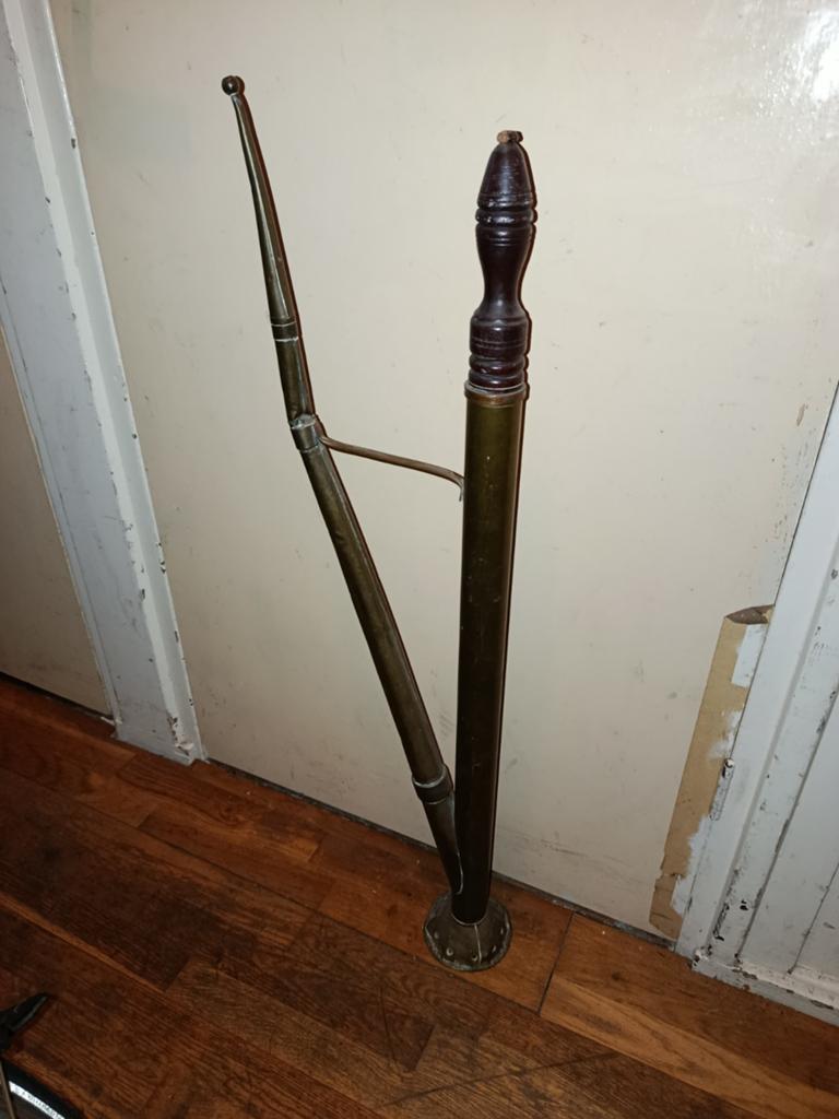 Antieke koperen waterspuit met houten stamper., Antiek en Kunst, Ophalen of Verzenden
