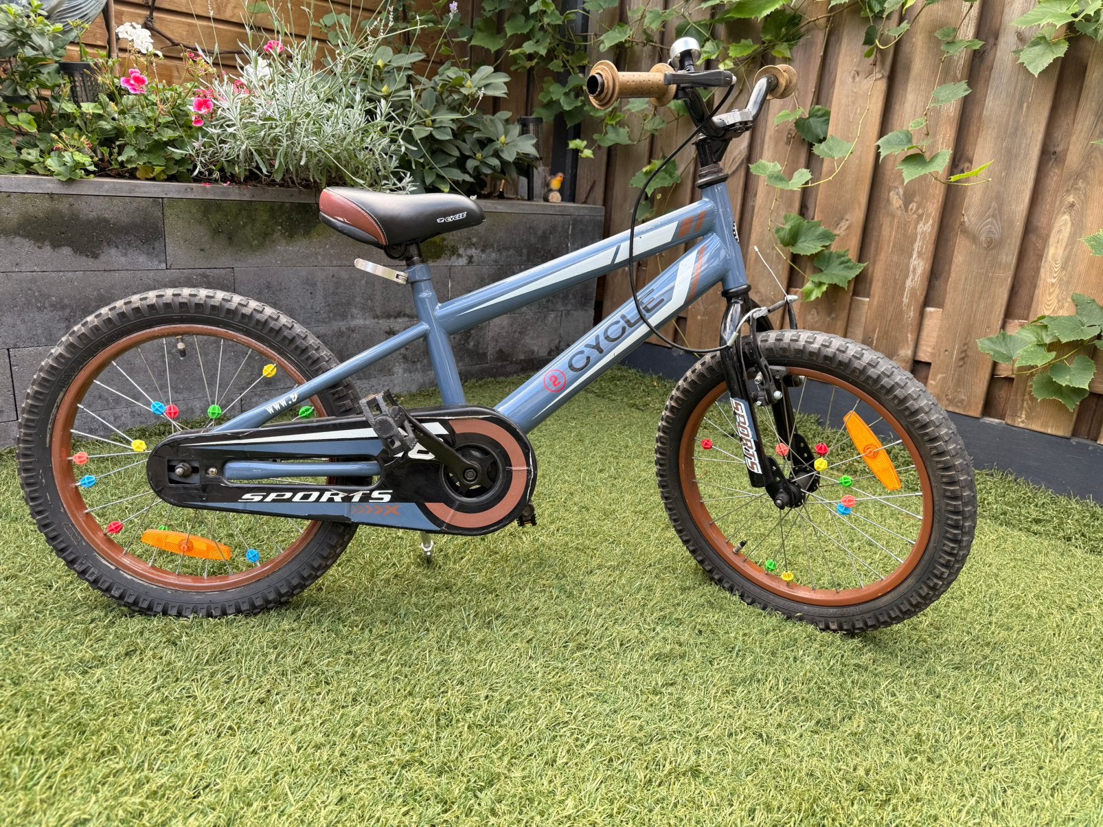 Stoere 18 inch kinderfiets voor avontuurlijke kids 5-7 jaar, Ophalen of Verzenden, Gebruikt, Terugtraprem, 16 tot 20 inch