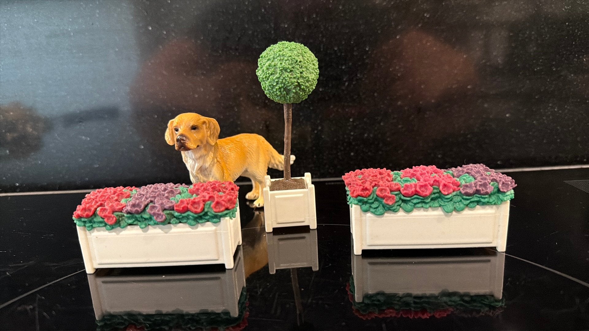 Schleich Farmlife: Hond met decoratie, Verzamelen, Poppetjes en Figuurtjes, Ophalen of Verzenden, Zo goed als nieuw