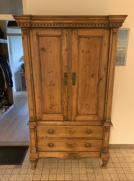 Antieke grenen kast, Ophalen