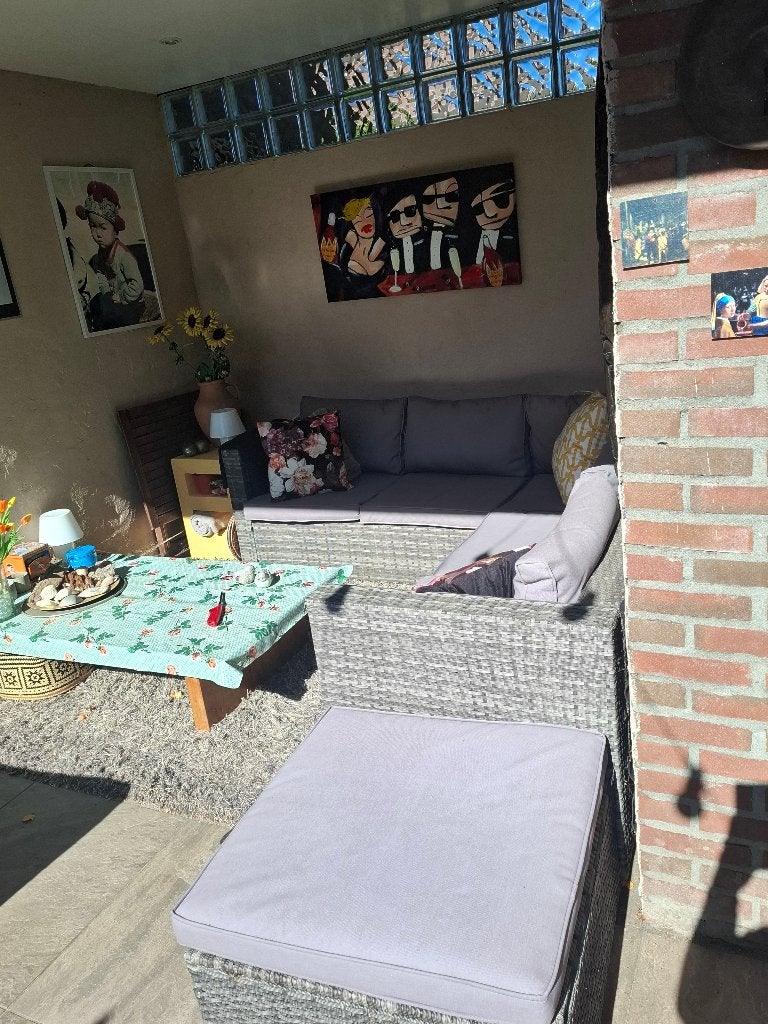 Loungeset, Tuin en Terras, Ophalen, 5 zitplaatsen, Bank, Zo goed als nieuw