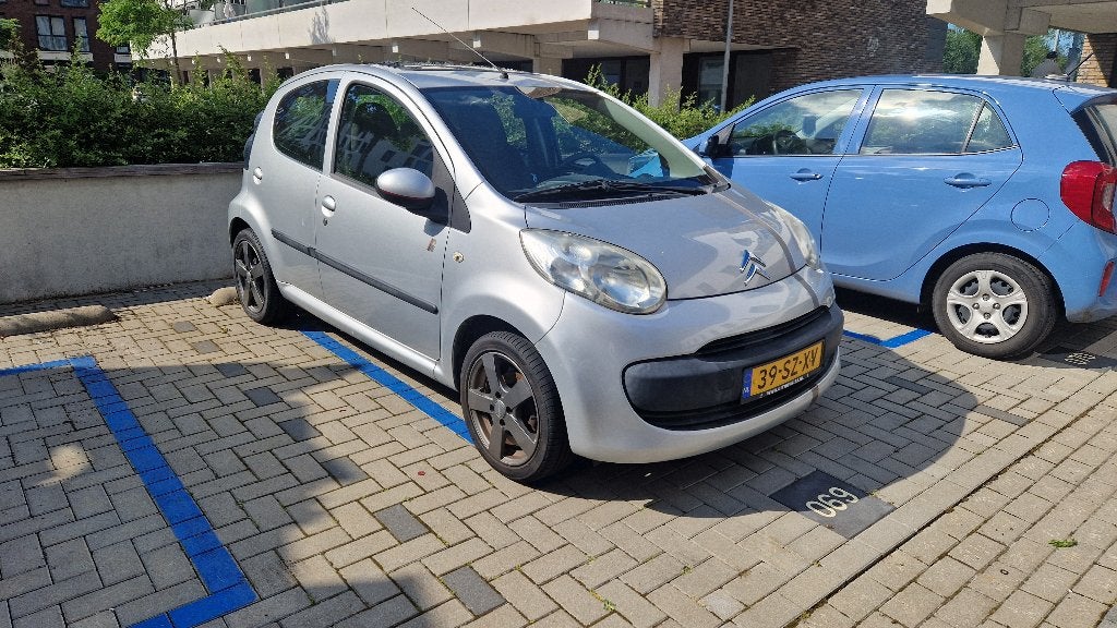 Citroën C1 1.0 5-DRS 2006 Zilvergrijs