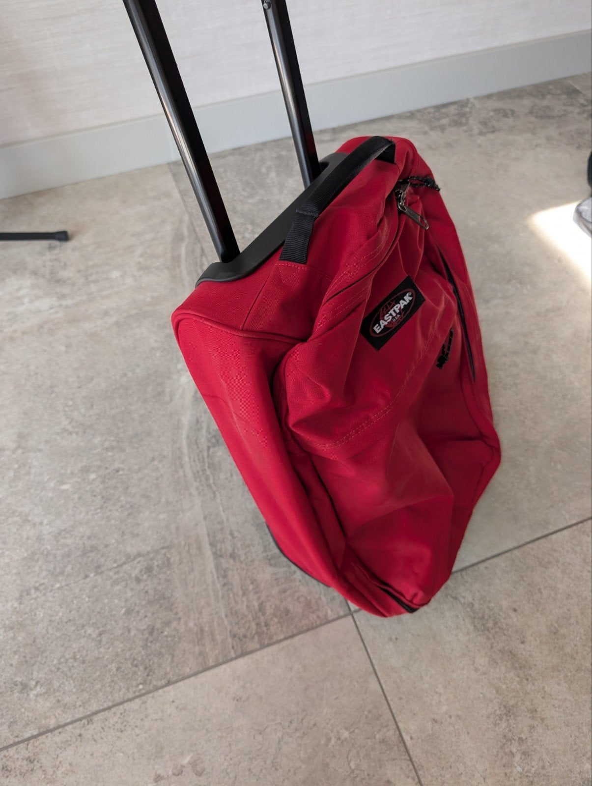 Eastpak handbagage / reistas met wieltjes en uitschuifbare h, Ophalen, 40 tot 60 cm, Gebruikt, 55 tot 75 cm