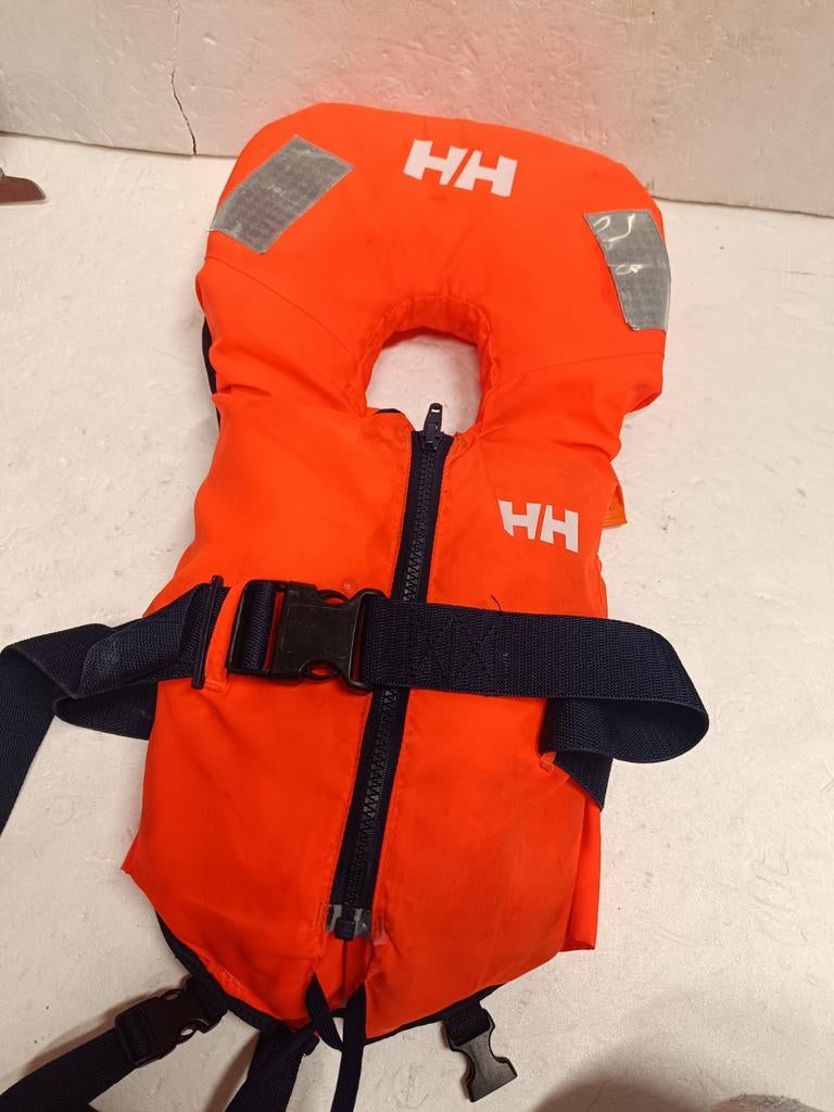 Helly hansen reddingsvest met fluitje 20-35kg, Gebruikt, Kind, Ophalen of Verzenden, Reddingsvest of Zwemvest