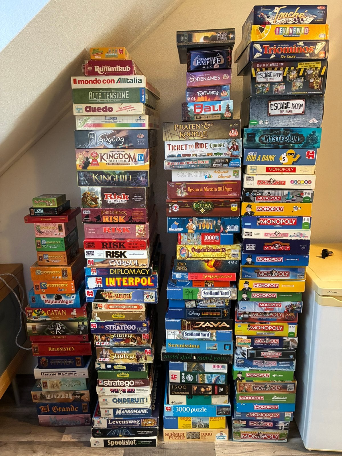 Uitverkoop bordspellen, gratis spel boven € 10, Ophalen of Verzenden, Zo goed als nieuw
