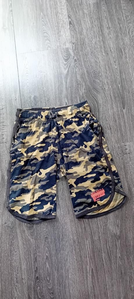 Korte broek 170/176, Kinderen en Baby's, Kinderkleding | Maat 170, Ophalen of Verzenden, Chapter Young, Jongen, Broek