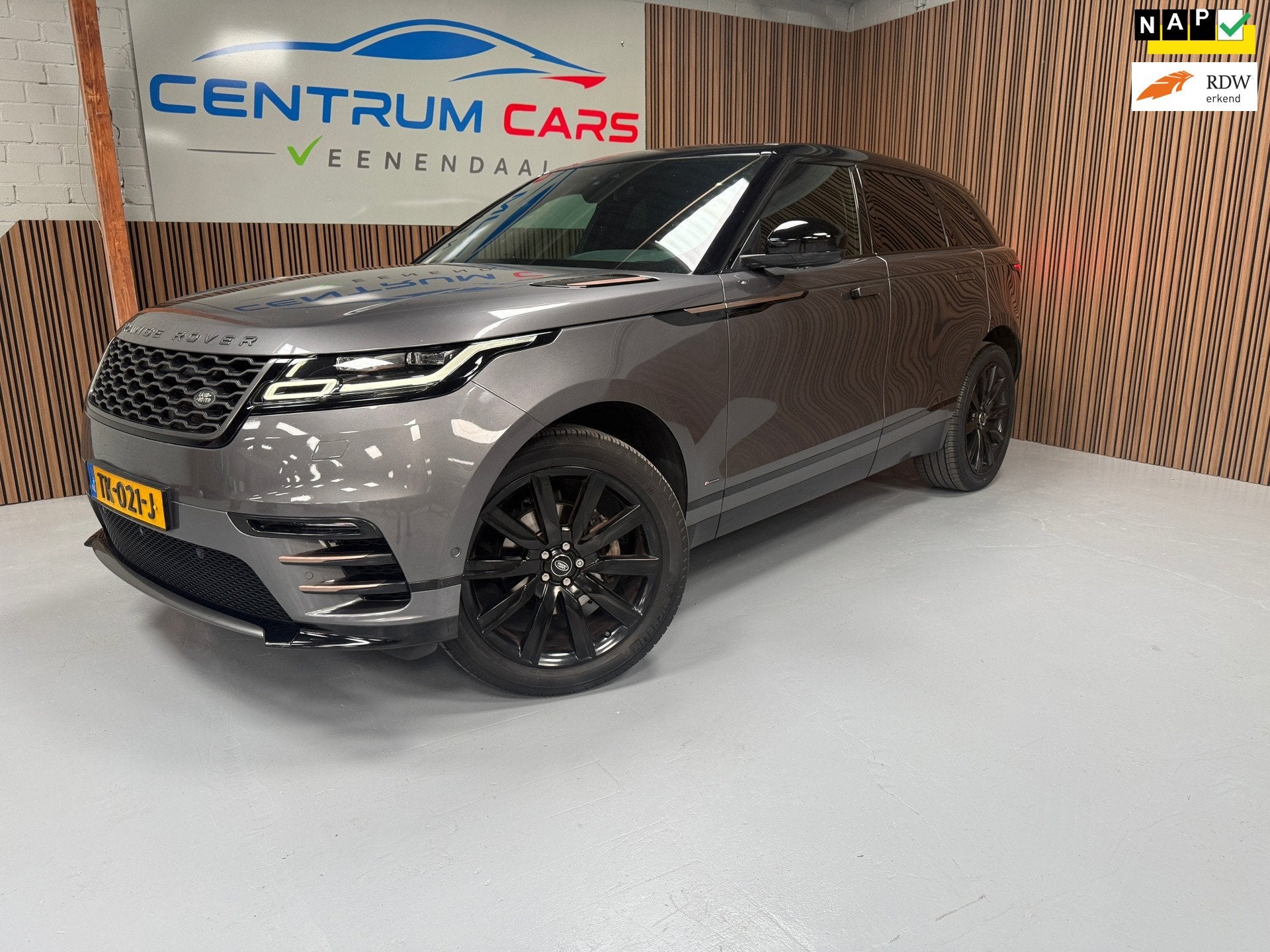 Land Rover Range Rover Velar 2.0 I4 Turbo R-Dynamic Nette au, Auto's, Gebruikt, 4 cilinders, Range Rover Velar, 120 €/maand