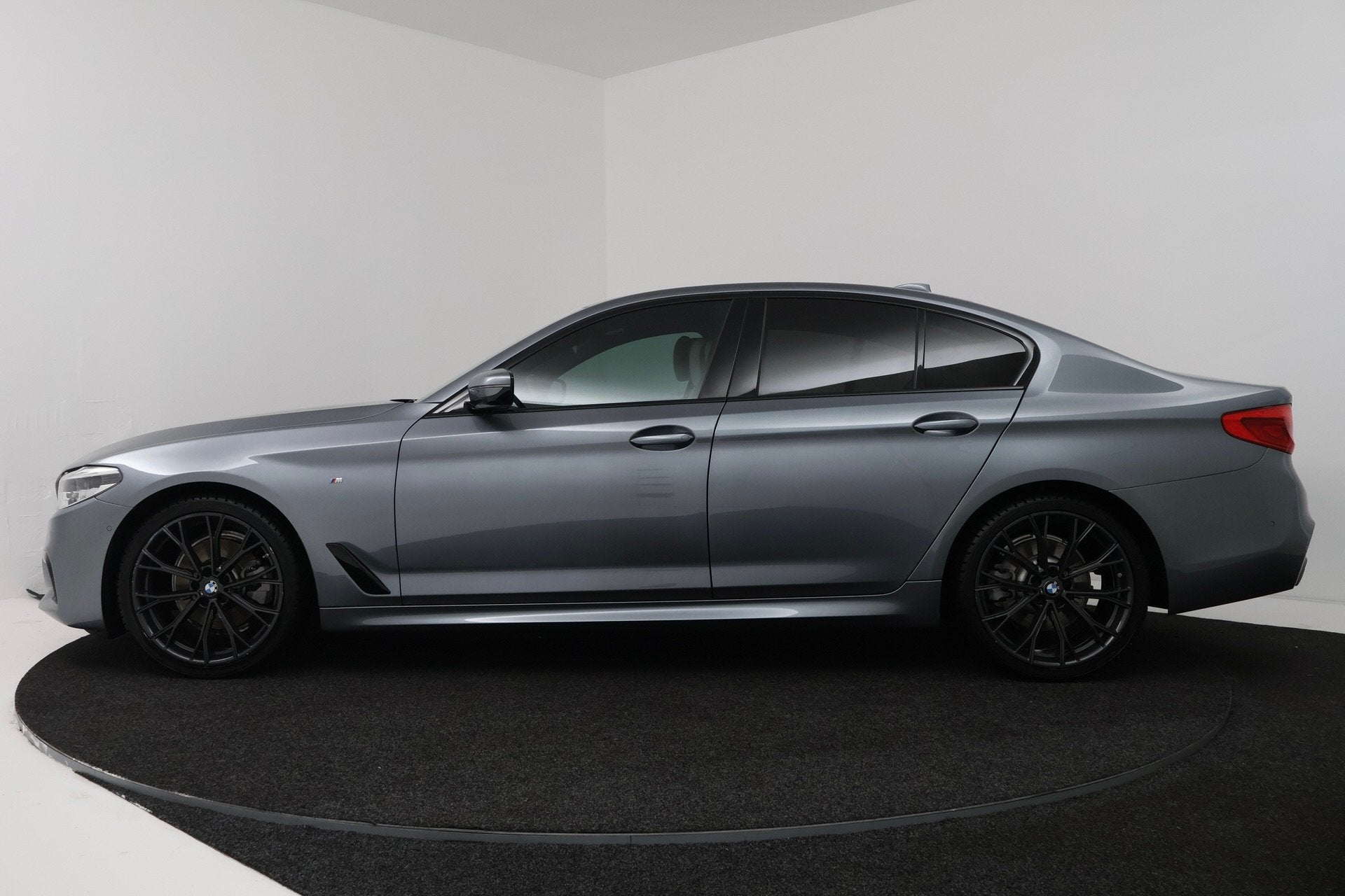 BMW 5 Serie 520i High Executive Edition (STOELVERWARMING, H/, Auto's, Automaat, 1998 cc, Achterwielaandrijving, Gebruikt