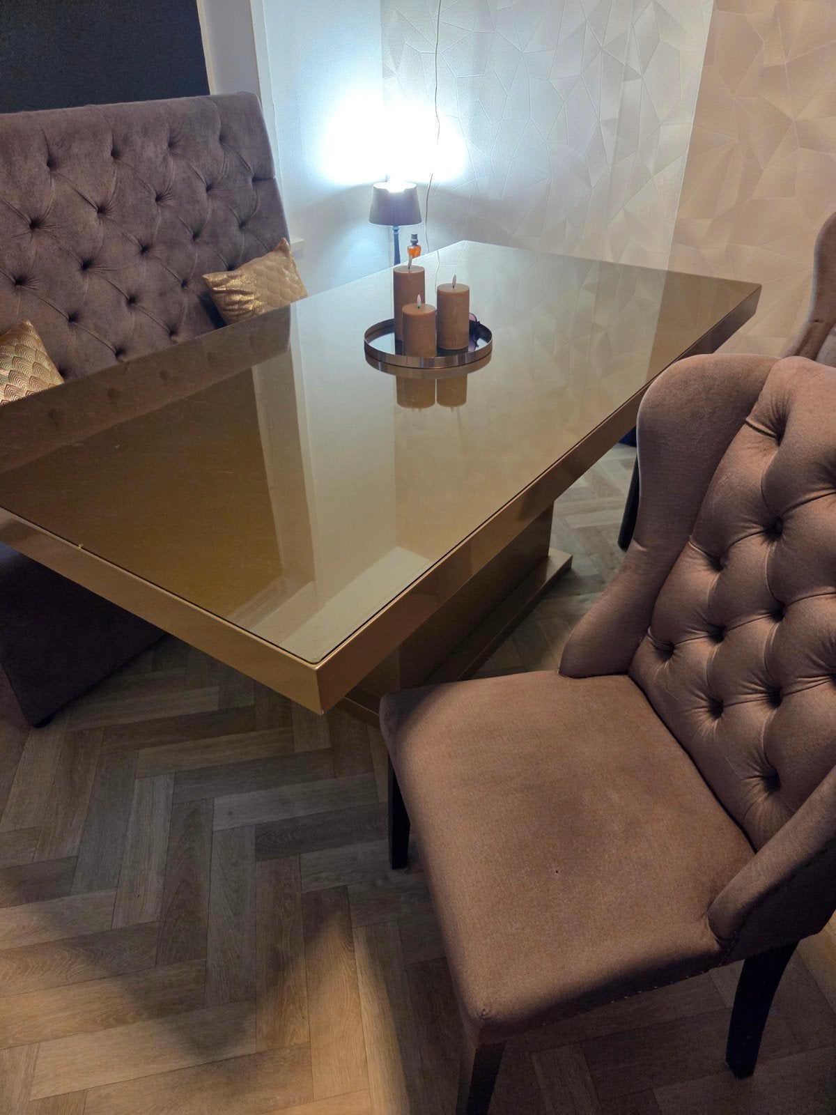 Eric kuster eet en salontafel, Ophalen, 4 tot 6 stoelen