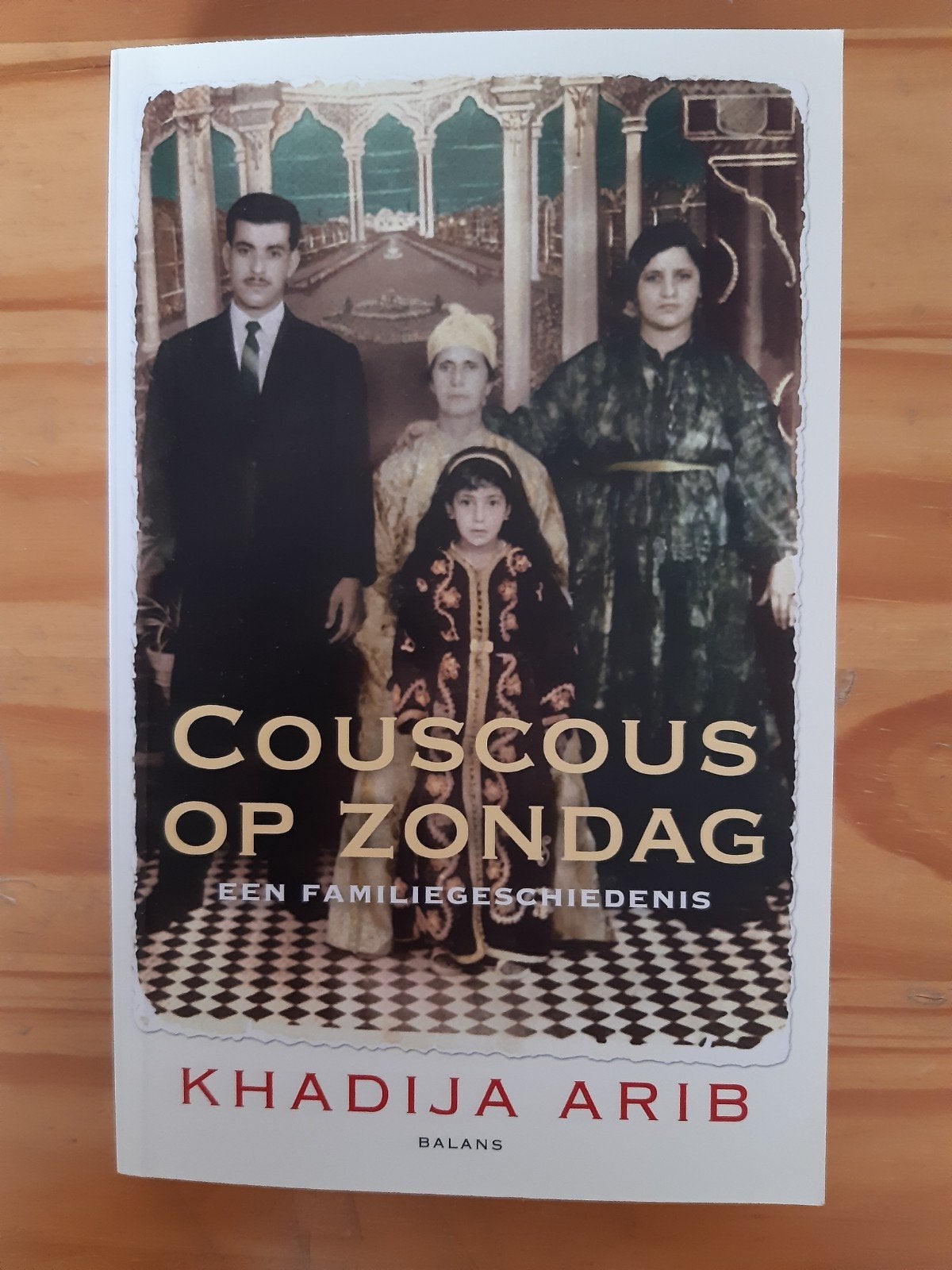 Khadija Arib - Couscous op zondag, Ophalen of Verzenden, Zo goed als nieuw, Khadija Arib