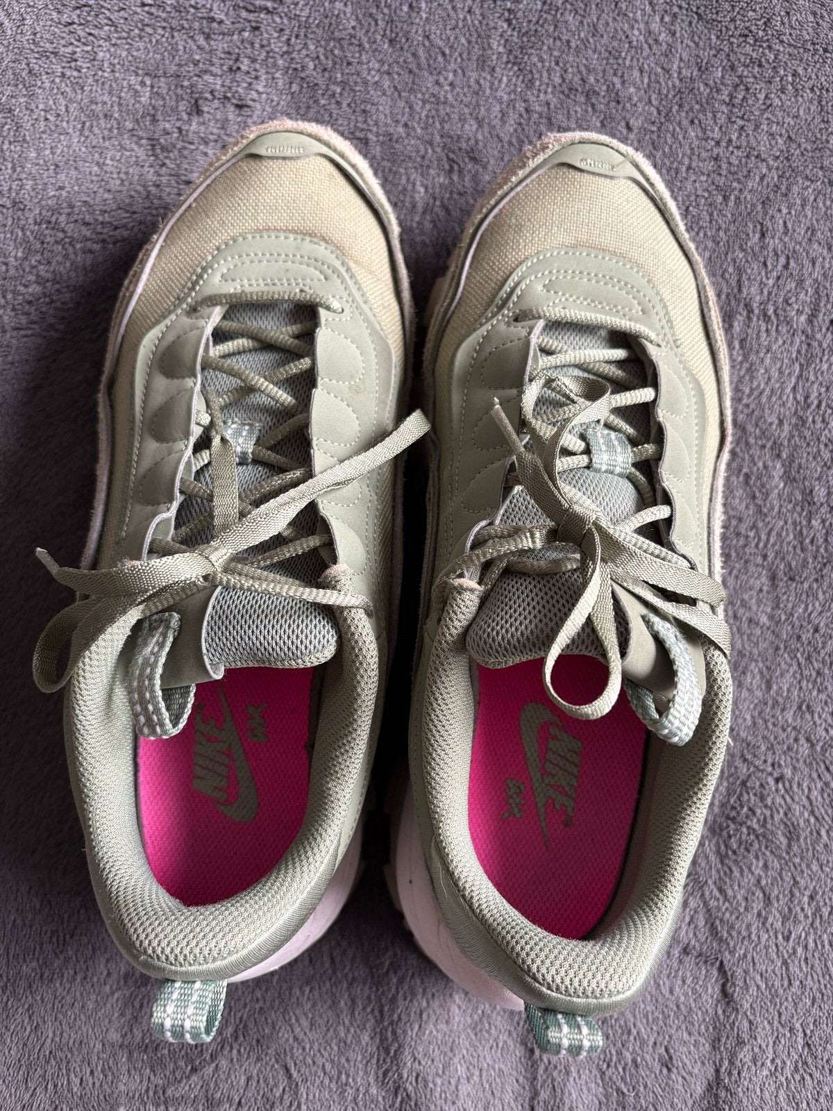 Nike Air Max sneakers - Maat 41 - groen, Ophalen of Verzenden, Groen, Sneakers of Gympen, Zo goed als nieuw
