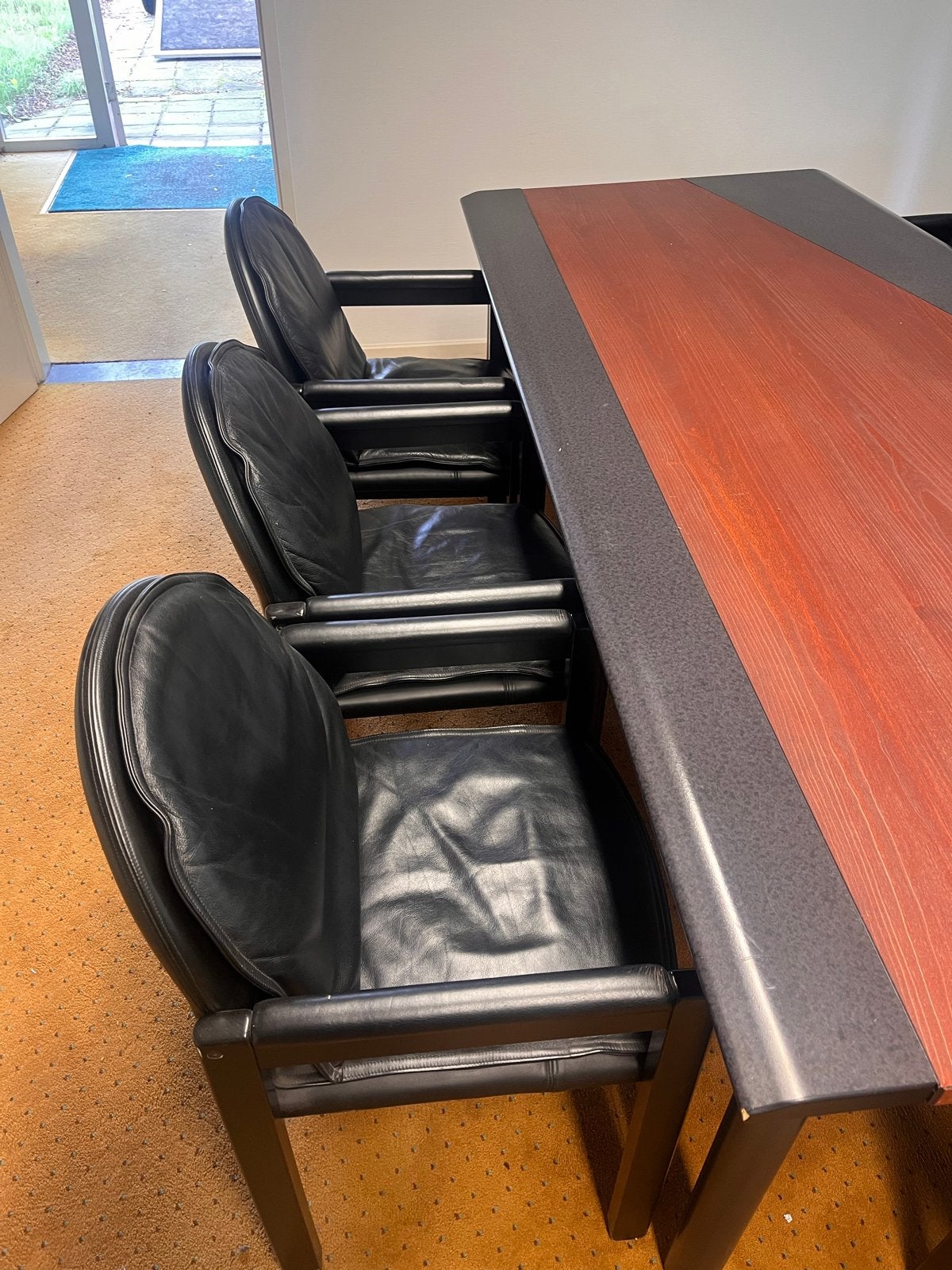 Kantoor tafel met 7 leren stoelen, Vergader- of Presentatieruimte, Ophalen, Gebruikt, Tafel