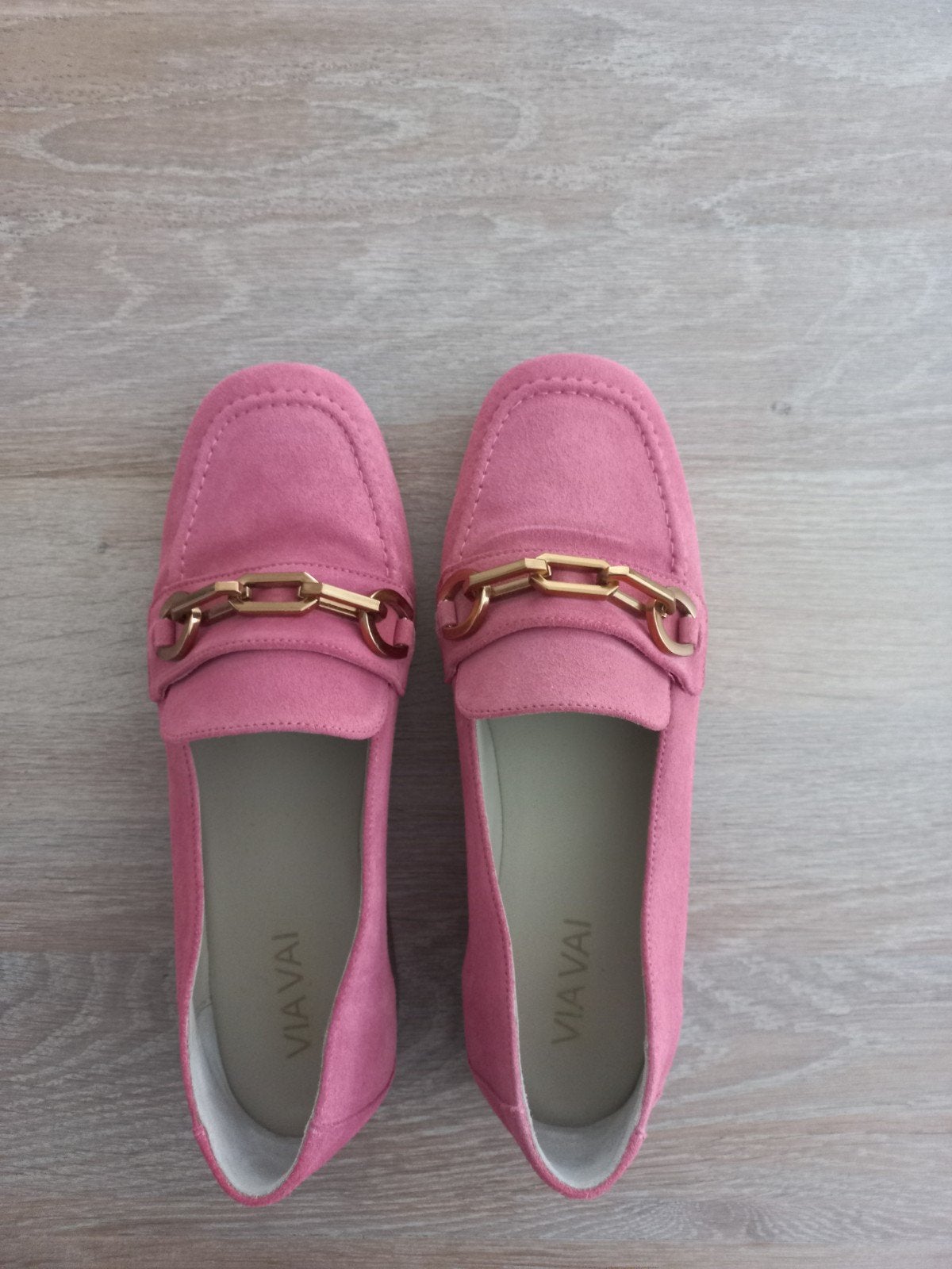 Via Via instappers roze met ketting, maat 38.5, Instappers, Via Via, Ophalen of Verzenden, Zo goed als nieuw
