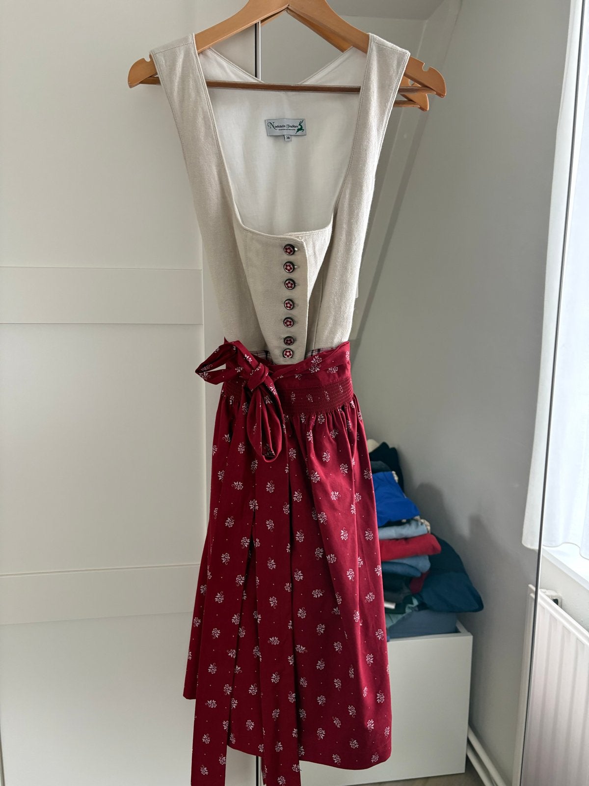 Nockstein Trachten Dirndl - Nieuw met kaartjes, Maat 38/40 (M), Meerkleurig, Nieuw, Ophalen of Verzenden