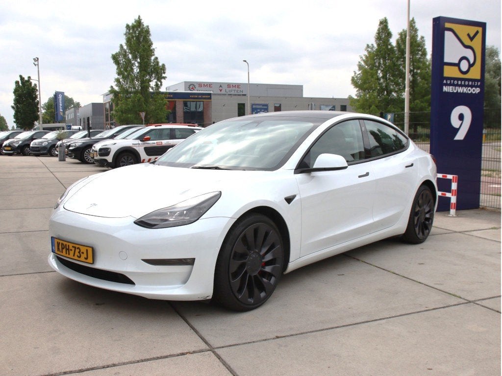 Tesla Model 3 Performance AWD 513Pk Leder, Pano, Nieuwstaat, Automaat, Gebruikt, Stoelverwarming, Wit