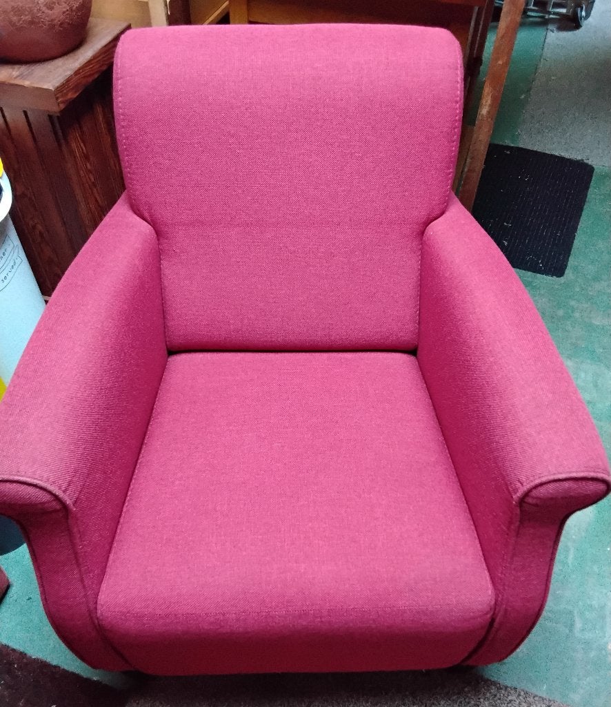Comfortabele fauteuil rood- baksteenkleurig (zie foto 2), Ophalen, Gebruikt, Minder dan 75 cm, Stof