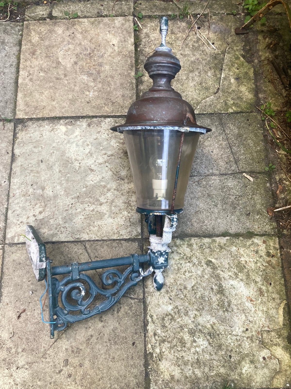 Sfeervolle, vintage, oude buitenlamp, kastelenlamp, Tuin en Terras, Ophalen, Overige materialen, Gebruikt, Wandlamp