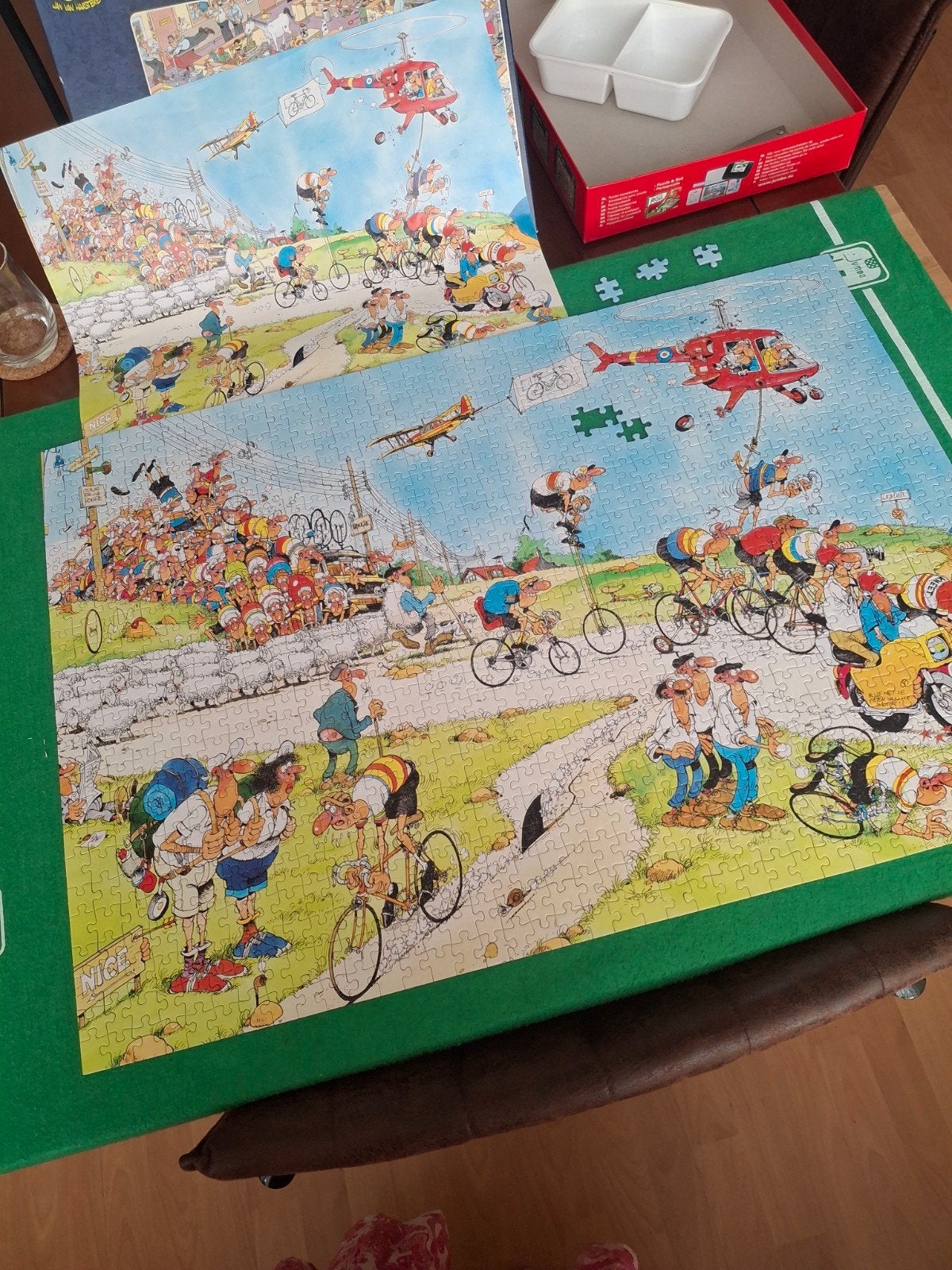Tour de France drieluik van Haasteren, Hobby en Vrije tijd, Ophalen of Verzenden, 500 t/m 1500 stukjes, Zo goed als nieuw
