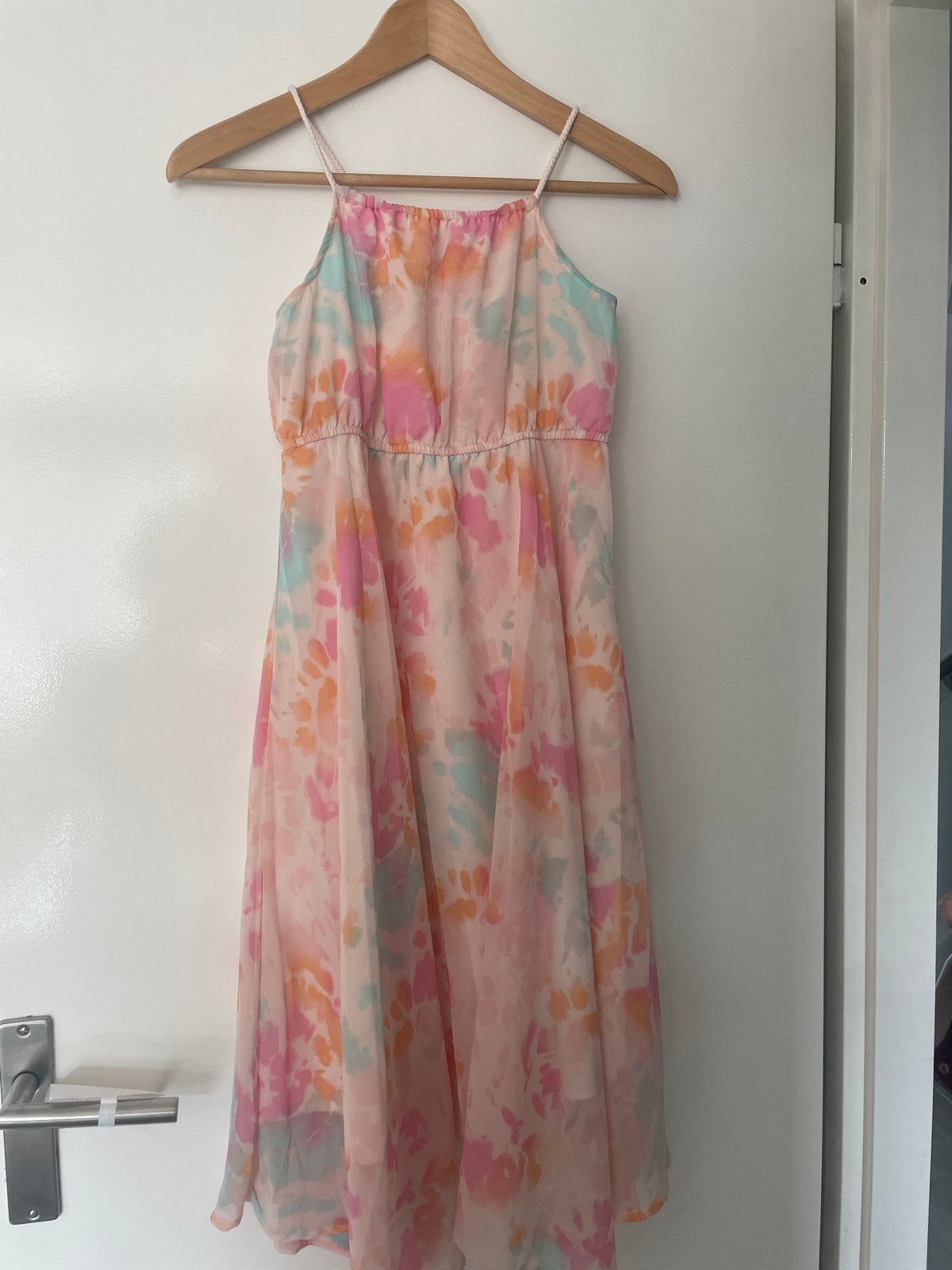 Zomerse tie-dye jurk met spaghettibandjes, Ophalen, Zo goed als nieuw, Meisje, Jurk of Rok
