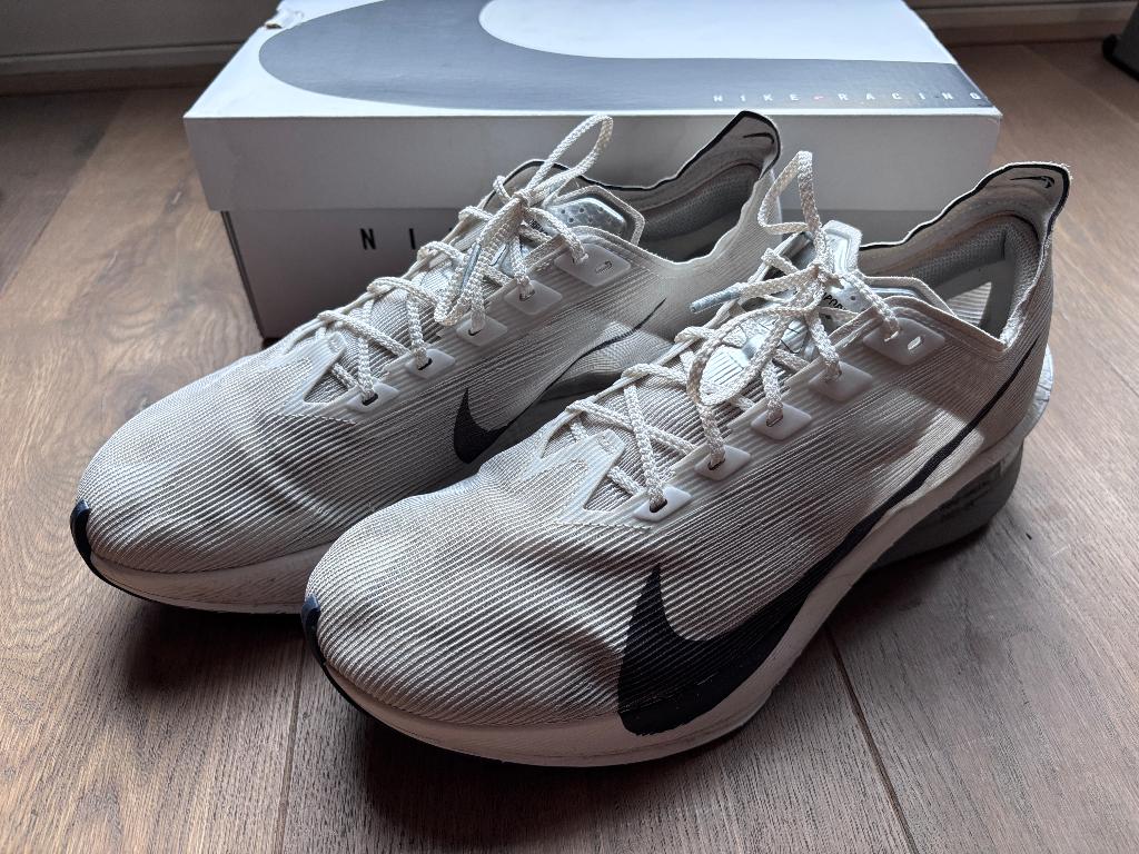 Nike Vaporfly 4 hardloopschoenen, maat 44,5, Gebruikt, Ophalen of Verzenden, Hardlopen, Hardloopschoenen