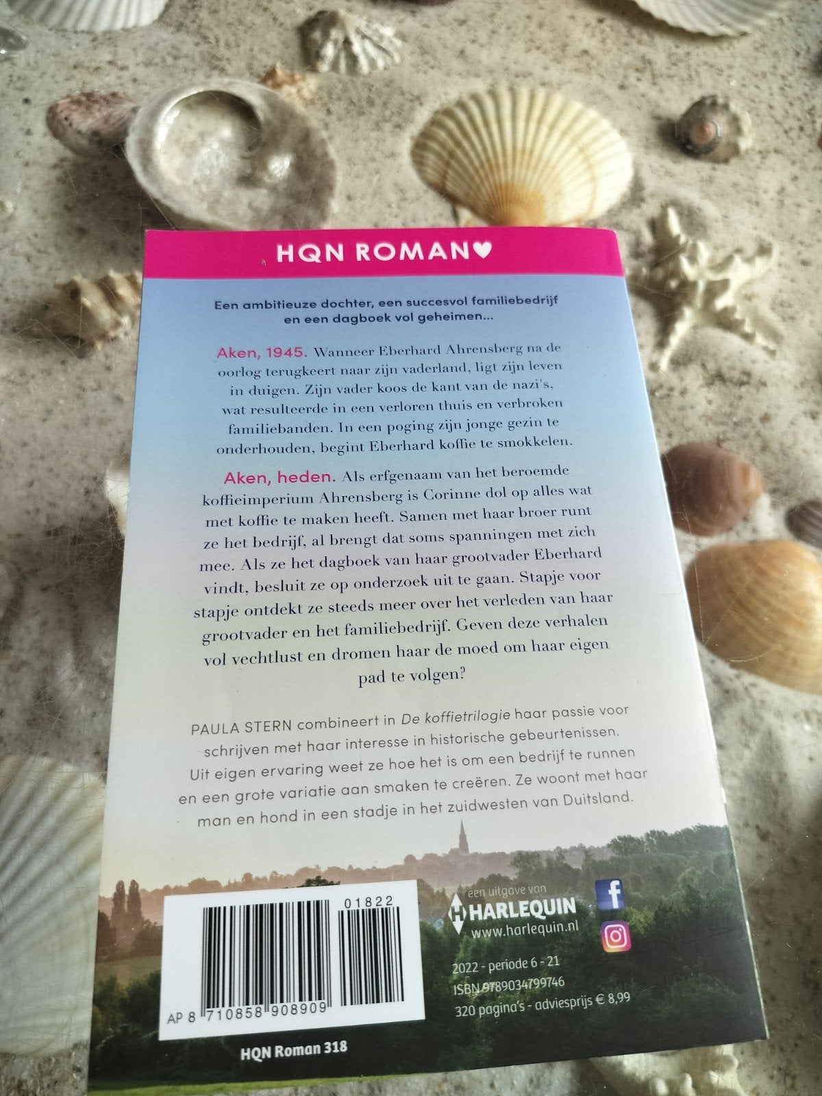 Paula Stern - Corinnes Toekomst, Boeken, Ophalen of Verzenden, Gelezen