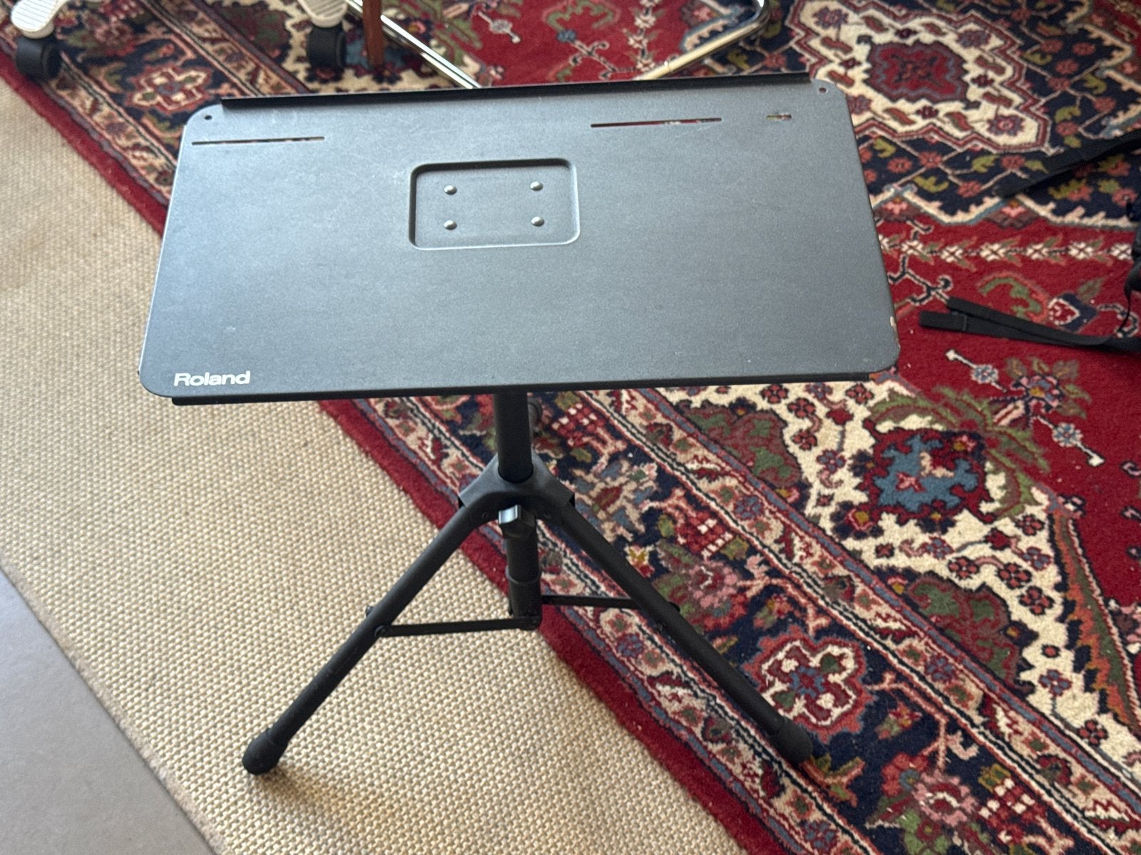 Roland SS-PC1 laptop/muziek standaard, Ophalen, Zo goed als nieuw, Instrumentstandaard, Keyboard of Synthesizer