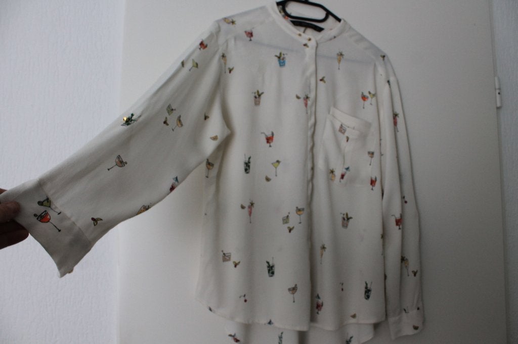 ZARA Basis crème blouse met cocktail print maat M, Maat 38/40 (M), Verzenden, Beige, Zo goed als nieuw
