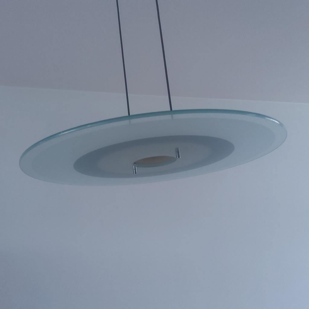 Moderne hanglamp met glazen schijf, Ophalen, Gebruikt, Glas, 75 cm of meer