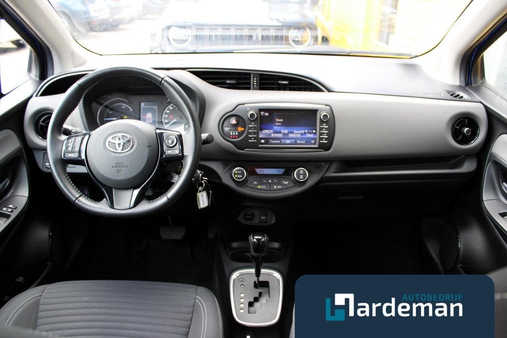 Toyota Yaris 1.5 Hybrid Aspiration Trekhaak Clima, Gebruikt, Euro 6, 4 cilinders, Automatische klimaatregeling