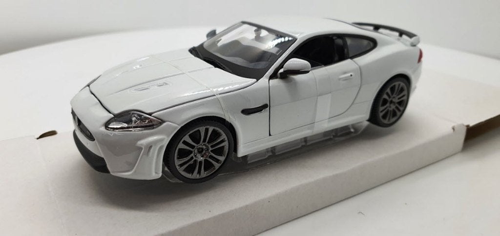 Jaguar XKR-S 2011 wit, Bburago, Bburago, Nieuw, ?