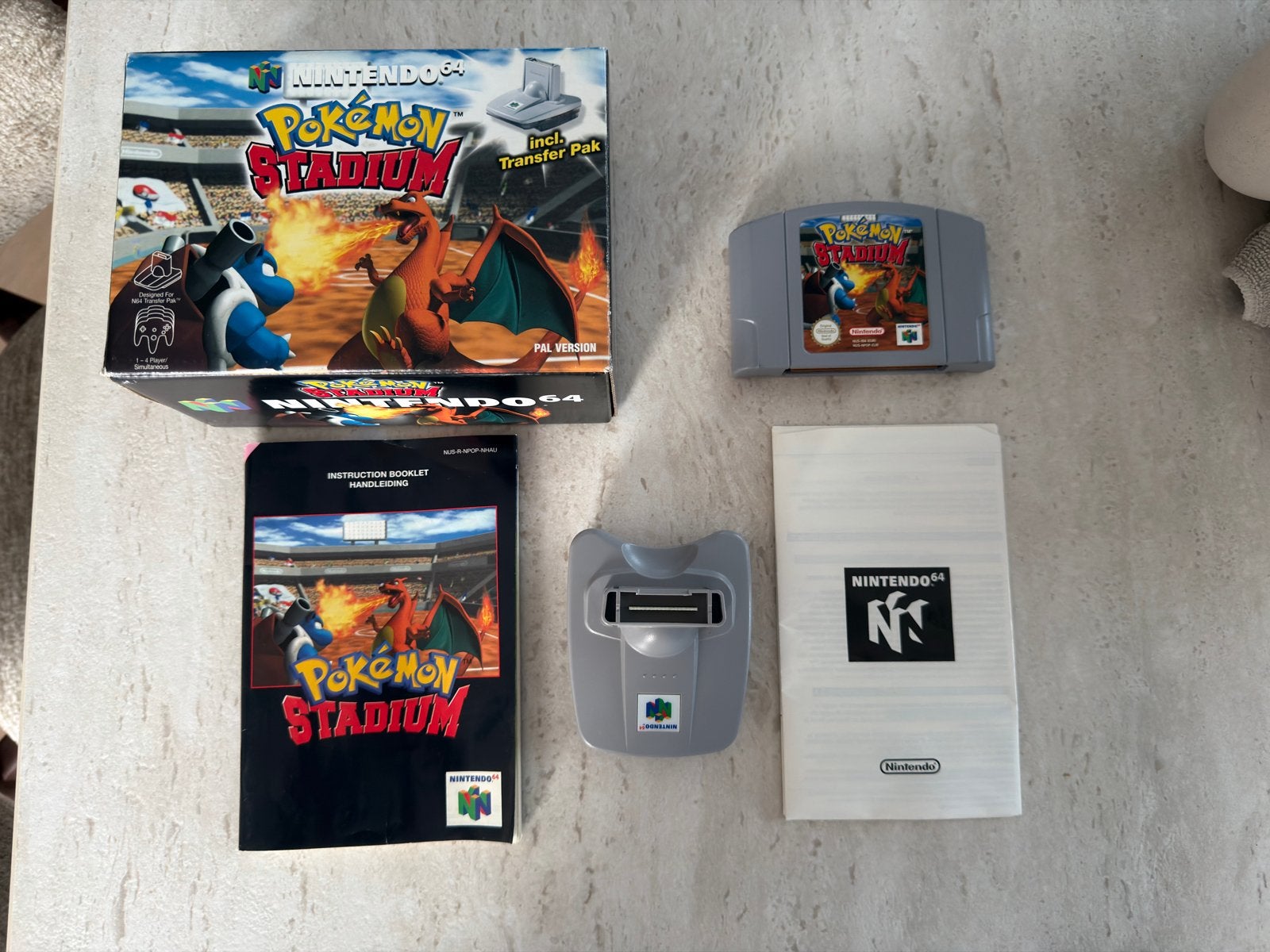 Pokemon Stadium incl. Transfer Pak voor Nintendo 64, Spelcomputers en Games, Ophalen, Gebruikt, 1 speler, Role Playing Game (Rpg)