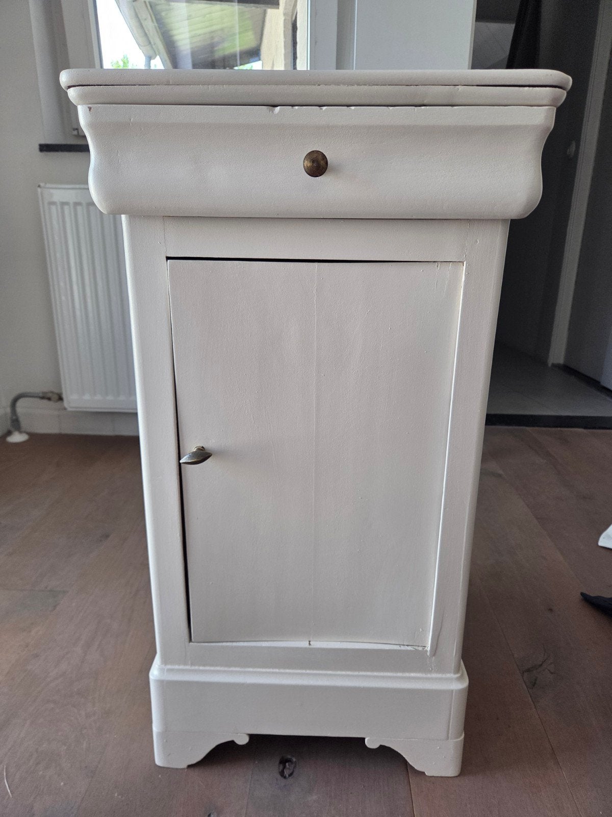 Oud kastje, Huis en Inrichting, Slaapkamer | Nachtkastjes, Ophalen, Minder dan 45 cm, 70 cm of meer
