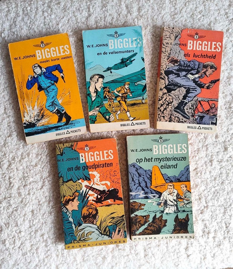 Biggles 5 x, Ophalen of Verzenden, Gelezen, W.E. Johns