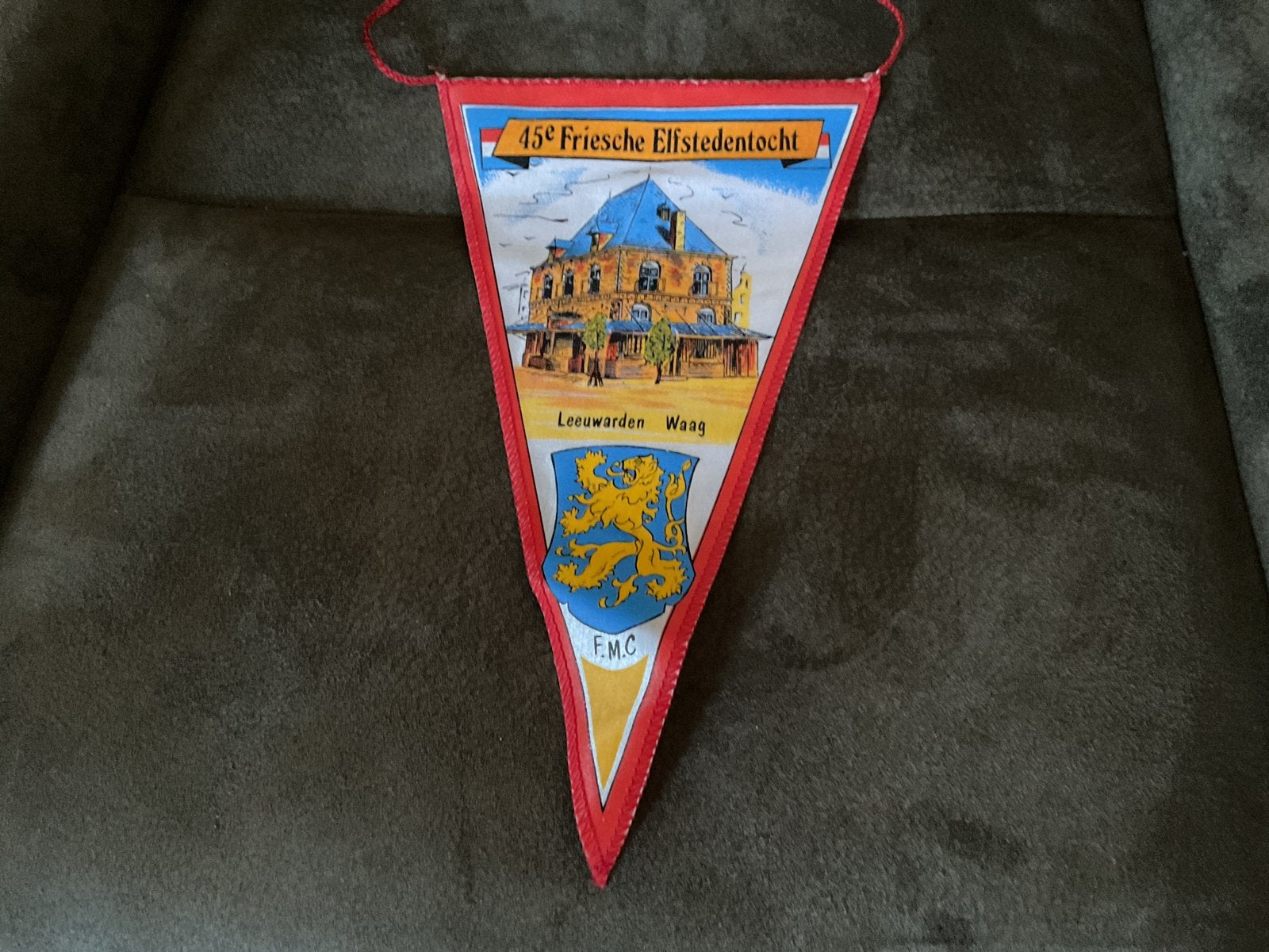 Unieke Elfstedentocht Wimpel - Leeuwarden Waag Souvenir, Ophalen of Verzenden, Gebruikt