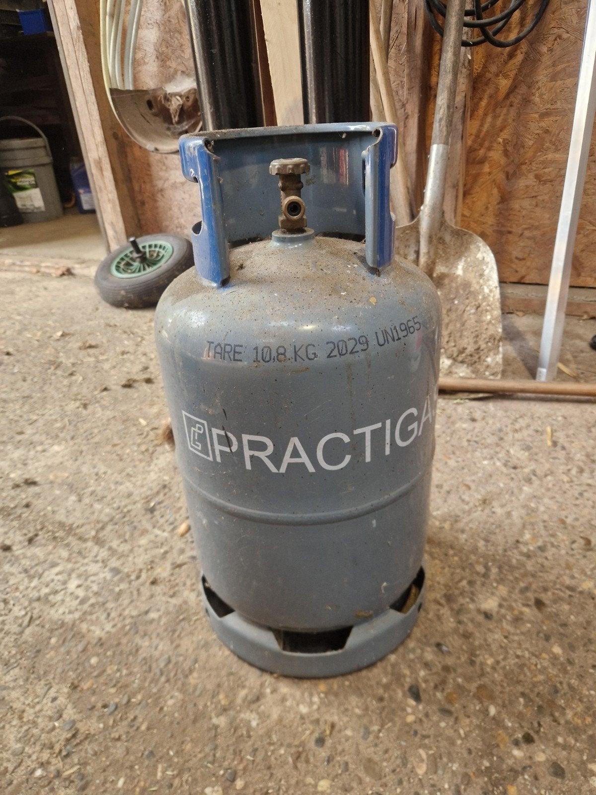 Practigaz gasfles butaan, ca. 9 kg gas, Ophalen