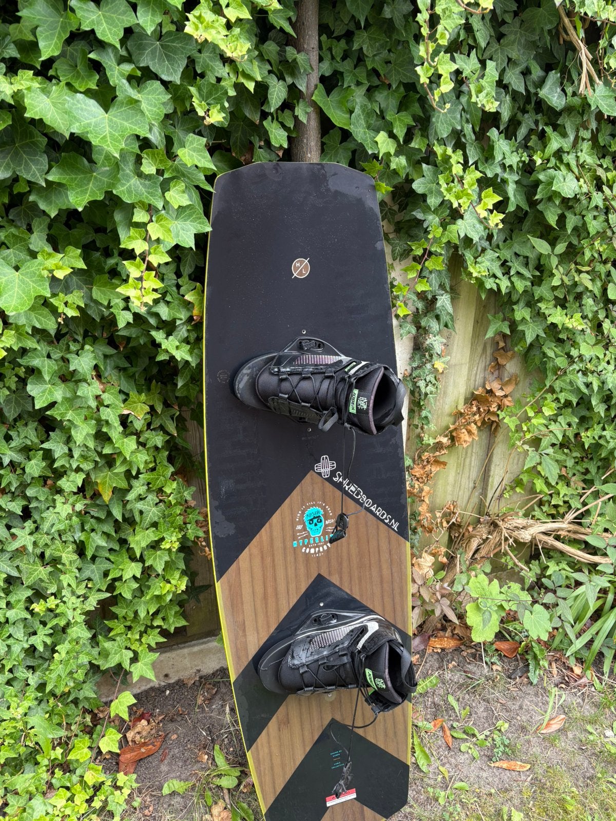 Hyperlite Ripsaw 142 + Jobe bindings, Ophalen, Zo goed als nieuw, Schoenen