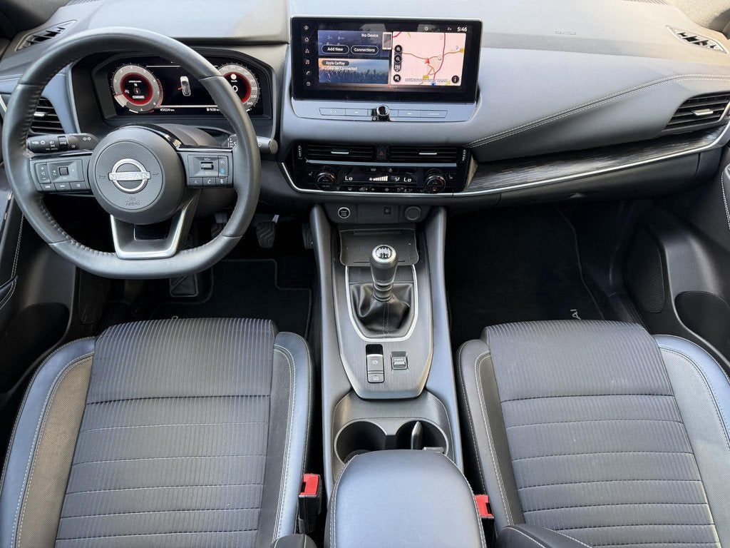 Nissan Qashqai 1.3 MHEV Tekna / Trekhaak / Panoramadak / HUD, Auto's, Nissan, Voorwielaandrijving, 1304 kg, Gebruikt, Euro 6